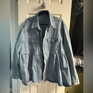 Women’s denim blue Jean shirt jacket